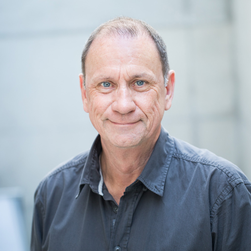  Ralf Kuhn