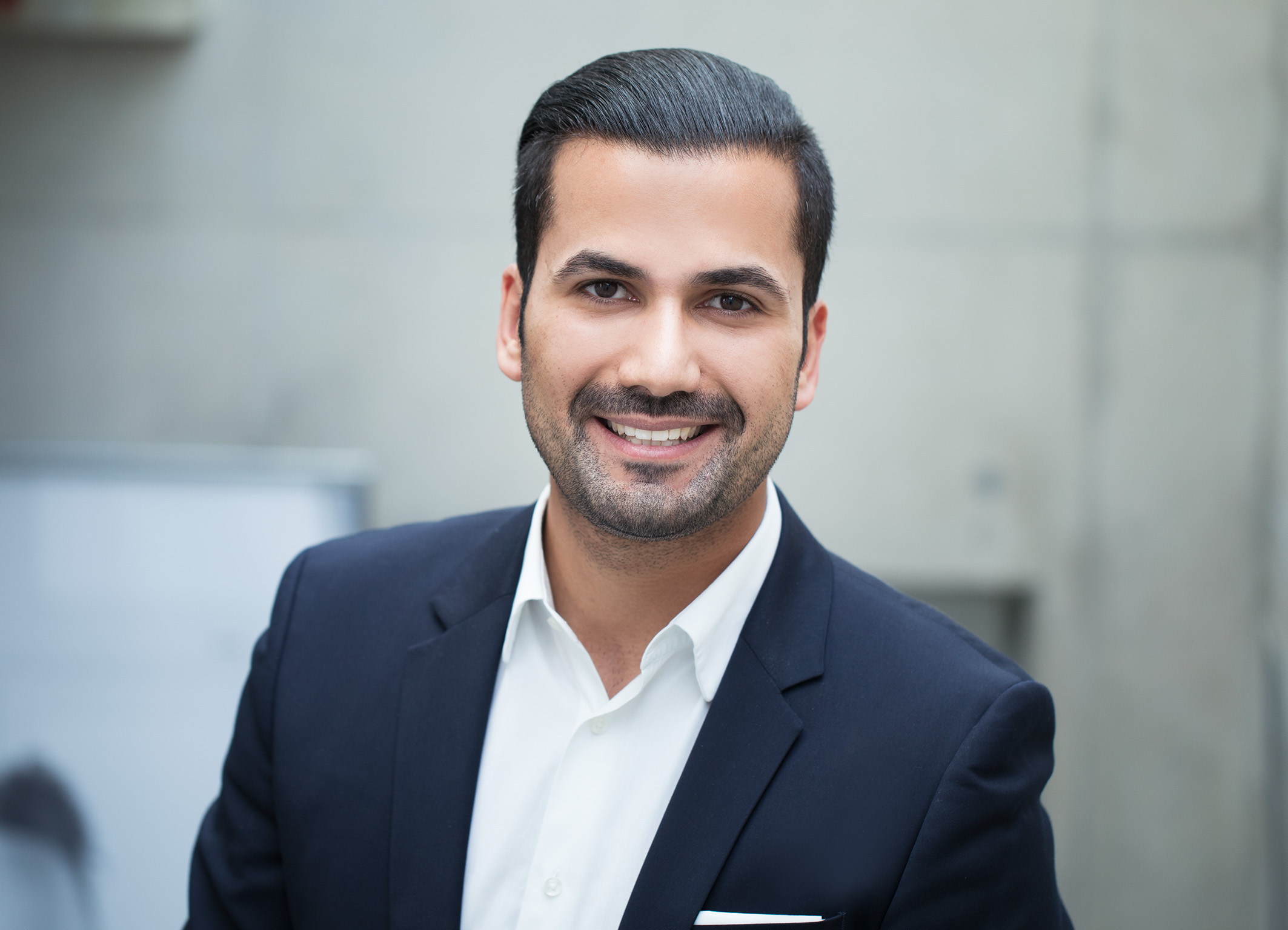  Hakan Gnes